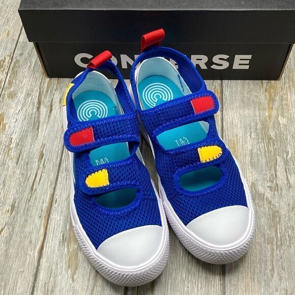 Little Kid Chuck Taylor Ultra Low Top Velcro Strap Breathable Summer Shoe Size 2 - Picture 9 of 9